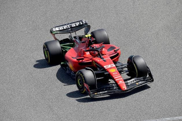 24.02.2023, Bahrain International Circuit, Sakhir, Formel 1 Testfahrten in Bahrain 2023 , im Bild Carlos Sainz Jr. (ESP), Scuderia Ferrari Sakhir Bahrain International Circuit Bahrain
