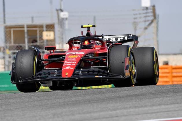 24.02.2023, Bahrain International Circuit, Sakhir, Formel 1 Testfahrten in Bahrain 2023 , im Bild Carlos Sainz Jr. (ESP), Scuderia Ferrari Sakhir Bahrain International Circuit Bahrain
