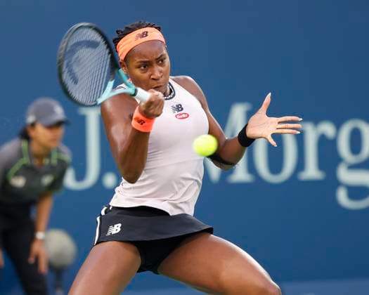 Coco Gauff Tennis - Dubai Tennis Championships 2023 - WTA, Tennis Damen - Dubai Duty Free Tennis Stadium - Dubai - - United Arab Emirates - 24 February 2023. Copyright: xJuergenxHasenkopfx