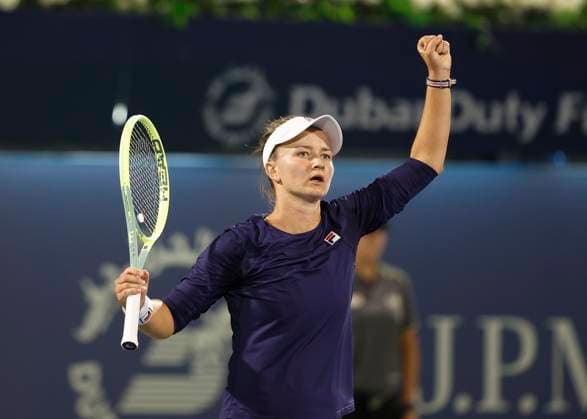 Barbora Krejcikova jubelt nach dem Sieg, Jubel, Freude, Emotion Tennis - Dubai Tennis Championships 2023 - WTA, Tennis Damen - Dubai Duty Free Tennis Stadium - Dubai - - United Arab Emirates - 24 February 2023. Copyright: xJuergenxHasenkopfx
