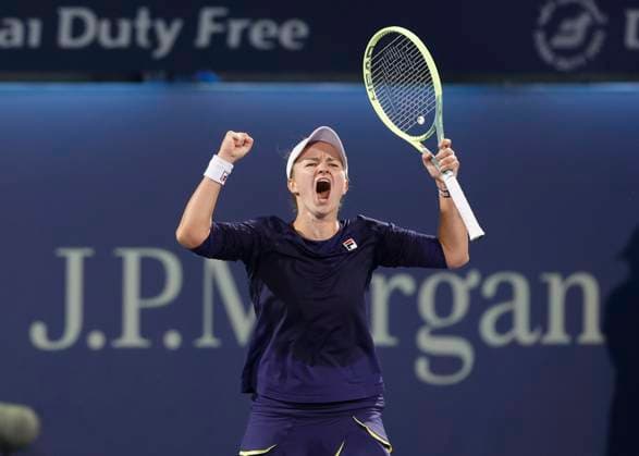 Barbora Krejcikova jubelt nach dem Sieg, Jubel, Freude, Emotion Finale, Endspiel - Dubai Tennis Championships 2023 - WTA, Tennis Damen - Dubai Duty Free Tennis Stadium - Dubai - - United Arab Emirates - 25 February 2023. Copyright: xJuergenxHasenkopfx
