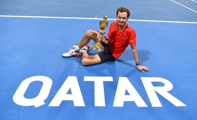 Sport Themen der Woche KW08 Sport Bilder des Tages 2023 ATP, Tennis Herren Qatar ExxonMobil Open Final Winner, Daniil Medvedev (RUS) Daniil Medvedev (RUS) *** 2023 ATP Qatar ExxonMobil Open Final Winner, Daniil Medvedev RUS Daniil Medvedev RUS