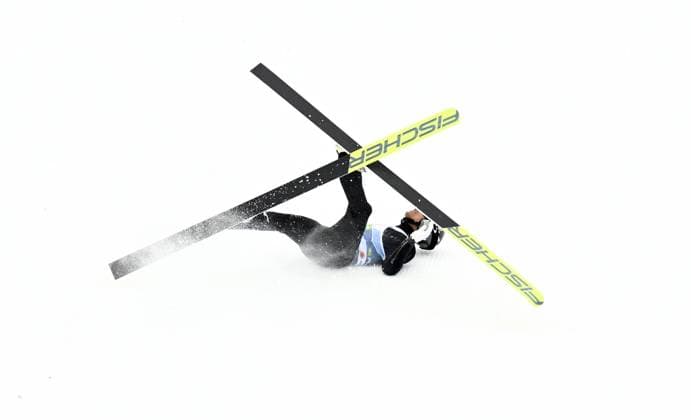 Sport Themen der Woche KW08 Sport Bilder des Tages Akito Watabe of Japan falls during mixed team Ski jumping, Skispringen, Ski, nordisch (HS102) of the Nordic Combined at the FIS Nordic Ski World Championships in Planica on February 26, 2023. Planica Slovenia LKLAPV20230226115734Z471  Copyright: xVesaxMoilanenx LKLAPV20230226115734Z471