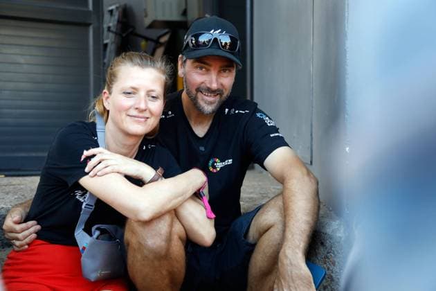 Ehefrau Birte Lorenzen (GER), Boris Herrmann (GER) kurz vor dem Rennstart, Segler und Skipper IMOCA Seaexplorer Team Malizia, Teamvorstellung Voctoria- Alfred Waterfront, The Ocean Race VO65, 3. Etappe Kapstadt (RSA)- Itajai (BRA) 26.02.2023, Kapstadt, Südafrika, RSA,