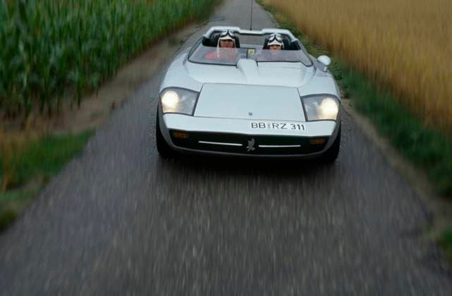 Isdera Spider war ein Sportwagen der zwischen 1983 und 1992 in Schwaben on der Firma Isdera produziert wurde anfangs mit WGTI-Motoren ab 1985 mit Mercedes-Benz 190 E 2,3 und ab 1987 und ab 1987 mit MB 3.0-Motoren *** Isdera Spider was a sports car produced between 1983 and 1992 in Swabia on the company Isdera initially with WGTI engines from 1985 with Mercedes Benz 190 E 2.3 and from 1987 and from 1987 with MB 3 0 engines