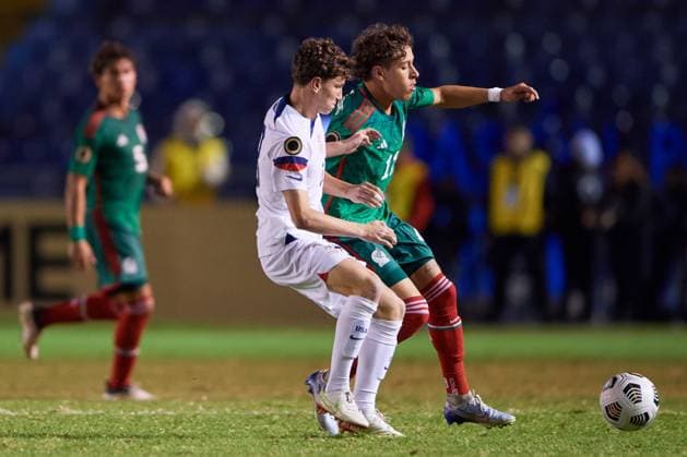RECORD DATE NOT STATED Concacaf U-17 Championship 2023 Mexico vs United States Final (L-R), Fidel Barajas of Mexico and Aiden Harangi of USA during the game Mexico (Mexican national team, Nationalteam vs United States (USA) corresponding to the great final of the Concacaf Under-17 Mens Championship Guatemala 2023, at Doroteo Guamuch Flores Stadium, on February 26, 2023. <br><br> (I-D), Fidel Barajas de Mexico y Aiden Harangi de USA durante el partido Mexico (Seleccion Nacional Mexicana) vs Estados Unidos (EUA), correspondiente a la gran final del campeonato Masculino Sub-17 de la Concacaf Guatemala 2023, en el Estadio Doroteo Guamuch Flores, el 26 de Febrero de 2023. CIUDAD DE GUATEMALA GUATEMALA GUATEMALA  Copyright: xCristianxdexMarchenax 20230226213432_CC_U17_F_MEX_USA_BARAJAS100