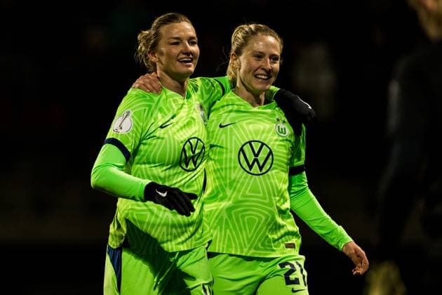 DFB Pokal der Frauen Viertelfinale, 1. FC Koeln - VfL Wolfsburg; 28.02.2023 Jubel zum 0:4 durch Jule Brand (VfL Wolfsburg, 29) DFB Pokal der Frauen Viertelfinale, 1. FC Koeln - VfL Wolfsburg, Koeln, Sportpark Hoehenberg DFB REGULATIONS PROHIBIT ANY USE OF PHOTOGRAPHS AS IMAGE SEQUENCES AND OR QUASI-VIDEO. Copyright: xBEAUTIFULxSPORTS Wunderlx