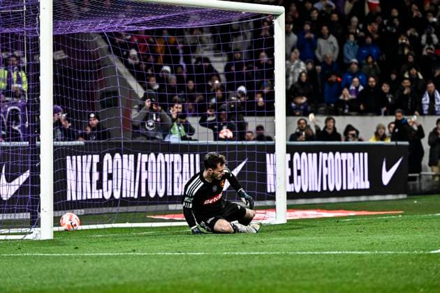 Penalty but et joie Thijs Dallinga (tfc) FOOTBALL : Toulouse vs Rodez - Quart de Finale de la Coupe de France - Toulouse - 01 03 2023 ThierryBreton Panoramic 