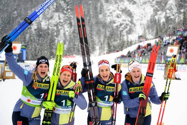 Sport Themen der Woche KW09 Sport Bilder des Tages 230302 Laura Gimmler, Katharina Hennig, Pia Fink and Victoria Carl of Germany celebrate after the Women s Cross Country Skiing 4 x 5km Relay during the FIS Nordic Ski World Championships on March 2, 2023 in Planica. Photo: Petter Arvidson BILDBYRAN kod PA PA0530 skidor cross-country skiing langrenn skid-vm 2023 fis nordic ski world championships bbeng fis nordic world ski championships vm ski-vm day 9 womens 4 x 5km relay stafett dam jubel tyskland *** 230302 Laura Gimmler, Katharina Hennig, Pia Fink and Victoria Carl of Germany celebrate after the Women s Cross Country Skiing 4 x 5km Relay during the FIS Nordic Ski World Championships on March 2, 2023 in Planica Photo Petter Arvidson BILDBYRAN kod PA PA0530 skidor cross country skiing langrenn skid vm 2023 fis nordic ski world championships bbeng fis nordic world ski championships vm ski vm day 9 womens 4 x 5km relay stafett dam jubel tyskland,  Copyright: PETTERxARVIDSON BB230302PA058