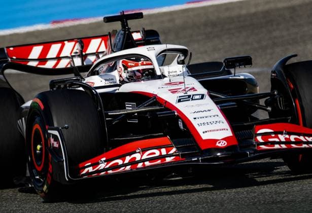 BAHRAIN - Kevin Magnussen (Haas F1 Team) during the first free practice session at the Bahrain International Circuit in the desert region of Sakhir ahead of the Bahrain Grand Prix. ANP SEM VAN DER WAL F1 Grand Prix of Bahrain - Practice 2023 xVIxANPxSportx xxANPxIVx 464066397 originalFilename: 464066397.jpg