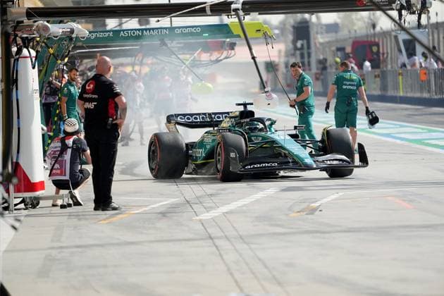 Formula 1 Gulf Air Bahrain Grand Prix 2023 04.03.2023, Bahrain International Circuit, Sakhir, Formula 1 Gulf Air Bahrain Grand Prix 2023 ,im Bild Lance Stroll (CAN), Aston Martin Aramco Cognizant Formula One Team.