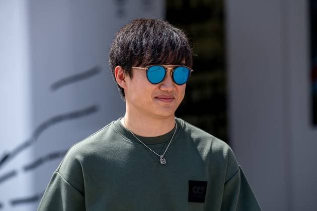 SAKHIR, BAHRAIN: Yuki Tsunoda, racing for the AlphaTauri team during the 2023 Formula 1 Bahrain Grand Prix at the Bahrain International Circuit in Sakhir, Bahrain