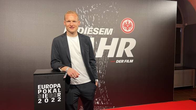 Sebastian Rode im Kino bei der Filmpremiere - Frankfurt 08.03.2023: Filmpremiere In diesem Jahr von Eintracht Frankfurt