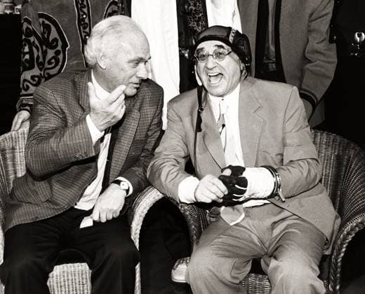 Bei Bio : Udo Lattek (l) + Alfred Biolek (r) *** With Bio Udo Lattek l Alfred Biolek r
