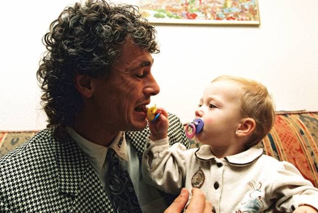 1.FC Köln: Toni Polster + Tochter *** 1 FC Cologne Toni Polster daughter
