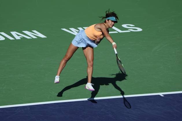 Emma Raducanu in action during her first round at the BNP Paribas Open at Indian Wells TENNIS : Indian Wells 2023 AntoineCouvercelle Panoramic 