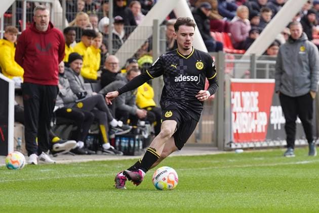 Samstag, 11.03.2023 Saison 2022 2023 15. Spieltag A-Junioren-Bundesliga im Ulrich-Haberland-Stadion, Leverkusen, Germany. SV Bayer Leverkusen U19 - BV Borussia Dortmund U19. Vasco Walz (Borussia Dortmund U19 8)