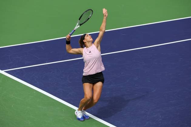 INDIAN WELLS, CA - MARCH 11: Karolina Muchova (CZE) serves during the BNP Paribas Open on March 11, 2023 at the Indian Wells Tennis Garden in Indian Wells, CA. (Photo by George Walker Icon Sportswire) TENNIS: MAR 11 BNP Paribas Open Icon230311006