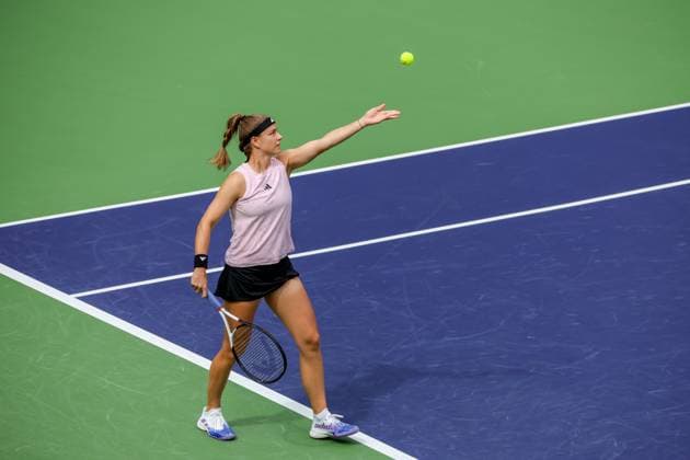 INDIAN WELLS, CA - MARCH 11: Karolina Muchova (CZE) serves during the BNP Paribas Open on March 11, 2023 at the Indian Wells Tennis Garden in Indian Wells, CA. (Photo by George Walker Icon Sportswire) TENNIS: MAR 11 BNP Paribas Open Icon230311007