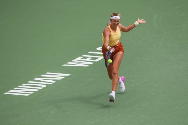 INDIAN WELLS, CA - MARCH 11: Victoria Azarenka hits a forehand during the BNP Paribas Open on March 11, 2023 at the Indian Wells Tennis Garden in Indian Wells, CA. (Photo by George Walker Icon Sportswire) TENNIS: MAR 11 BNP Paribas Open Icon230311010