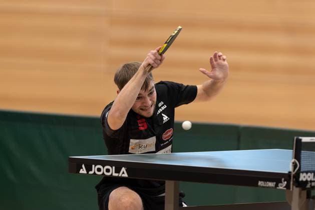 Daniel Rinderer (TTC Fortuna Passau) - Passau (Bayern Deutschland) Tischtennis Herren, 2. Bundesliga, Saison 2022 2023 am 12.03.2023 in der Neuen Mehrzweckhalle TTC Fortuna Passau vs. Hertha BSC Berlin