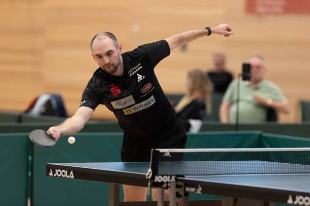 Viacheslaw Krivosheev (TTC Fortuna Passau) - Passau (Bayern Deutschland) Tischtennis Herren, 2. Bundesliga, Saison 2022 2023 am 12.03.2023 in der Neuen Mehrzweckhalle TTC Fortuna Passau vs. Hertha BSC Berlin