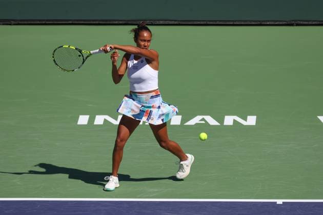 INDIAN WELLS, CA - MARCH 13: Leylah Fernandez (CAN) hits a forehand during the BNP Paribas Open on March 13, 2023 at the Indian Wells Tennis Garden in Indian Wells, CA. (Photo by George Walker Icon Sportswire) TENNIS: MAR 13 BNP Paribas Open Icon230313002