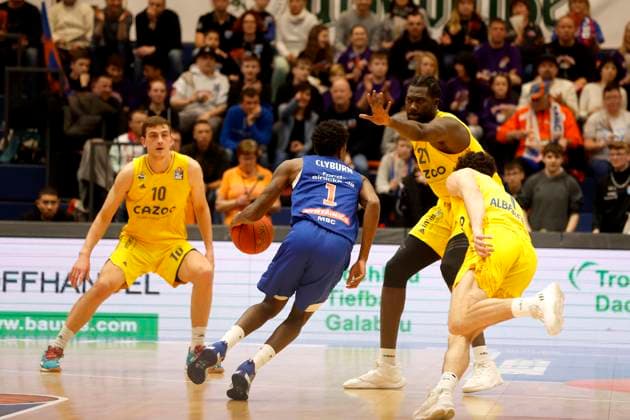 14.03.2023, easyCredit Basketball Bundesliga, BBL, Saison 2022 2023, Herren, Syntainics MBC - Alba Berlin, 1, Kris Clyburn, Syntainics MBC Weißenfels Stadthalle Sachsen-Anhalt Germany