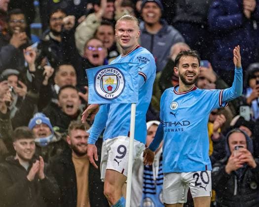 Sport Bilder des Tages UEFA Champions League round of 16 Manchester City v RB Leipzig Erling Haland 9 of Manchester City celebrates his goal to make it 2-0 with Bernardo Silva 20 of Manchester City during the UEFA Champions League round of 16 Manchester City vs RB Leipzig at Etihad Stadium, Manchester, United Kingdom, 14th March 2023 (Photo by Mark Cosgrove News Images) Manchester Etihad Stadium Manchester United, ManU Kingdom Copyright: xMarkxCosgrove NewsxImagesx