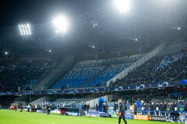 Leerer Frankfurter Gaesteblock im Stadion ohne Fans und Anhaenger der SGE, ITA, SSC Neapel vs. Eintracht Frankfurt, Fussball UEFA Champions League, Achtelfinale Rueckspiel, Spielzeit 2022 2023, 15.03.2023 ITA, SSC Neapel vs. Eintracht Frankfurt, Fussball UEFA Champions League, Achtelfinale Rueckspiel, Spielzeit 2022 2023, 15.03.2023 Neapel Copyright: xEibner-Pressefoto Memmlerx EP_MMR