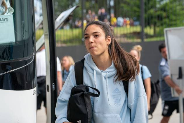 Sydney, New South Wales, February 19th 2023: Paula Tomas (20 Spain) arrives at the venue before the Cup of Nations international game between Australia and Spain at CommBank Stadium in Sydney, Australia. (Noe Llamas SPP)  Copyright: xNoexLlamas SPPx spp-en-NoLl-20230219-DSC00500