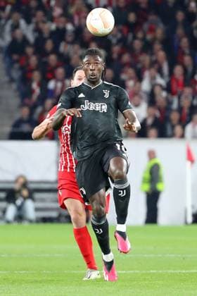16.03.2023, xtvx, Fussball UEFA Europa League 1 8 Finale, SC Freiburg - Juventus Turin emspor, v.l. Moise Kean (Juventus Turin) (DFL DFB REGULATIONS PROHIBIT ANY USE OF PHOTOGRAPHS as IMAGE SEQUENCES and or QUASI-VIDEO) Freiburg