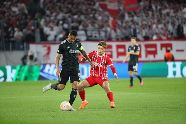 16.03.2023, xtvx, Fussball UEFA Europa League 1 8 Finale, SC Freiburg - Juventus Turin emspor, v.l. (DFL DFB REGULATIONS PROHIBIT ANY USE OF PHOTOGRAPHS as IMAGE SEQUENCES and or QUASI-VIDEO) Freiburg