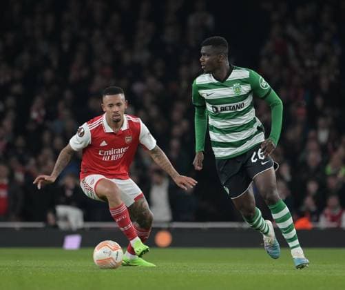 Arsenal v Sporting Clube de Portugal UEFA Europa League Ousmande DiomandÃ of Sporting CP and Gabriel Jesus of Arsenal during the UEFA Europa League Round of 16 Second Leg match at the Emirates Stadium, London Content Not Available For UK Newspapers Copyright: xNigelxBramleyx FIL-18256-0011 UK Newspapers OUT