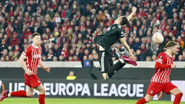 16.03.2023; Freiburg im Breisgau, Baden Württemberg, Deutschland, Europa Michael Gregoritsch (SC Freiburg 38) Federico Gatti (Juventus Turin 15) Lucas Höler (SC Freiburg 9) Fussball UEFA Europa League 2022 2023: Achtelfinale Rückspiel - SC Freiburg - Juventus Turin, im Europa Park Stadion