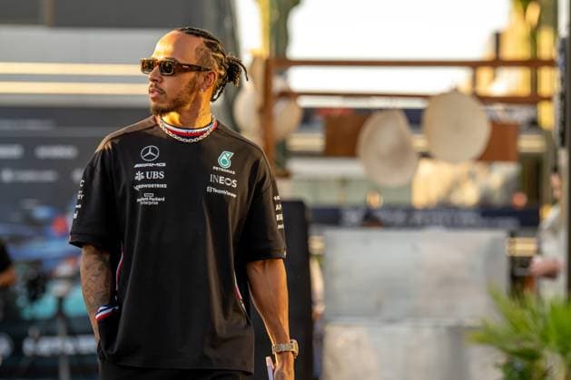 JEDDAH, SAUDI ARABIA: Lewis Hamilton, racing for the Mercedes F1 team during the 2023 Formula 1 Saudi Arabian Grand Prix at the Jeddah Corniche Circuit in Jeddah, Saudi Arabia