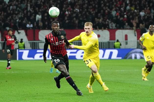 Nicolas Pepe (OGC Nice) - Nichita Covali (Sheriff Tiraspol) FOOTBALL : OGC Nice vs Football Club Sheriff Tiraspol - 8 eme de finale retour Europa Conference League - Nice - 16 03 2023 NorbertScanella Panoramic 
