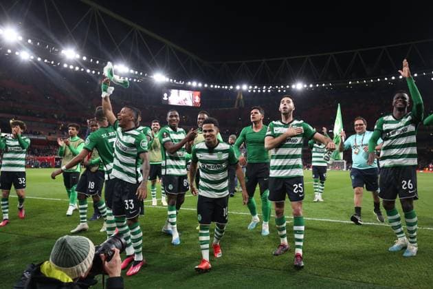 Arsenal v Sporting 16 March 2023, London - UEFA EUROPA League Football - Round of 16, 2nd Leg - Arsenal v Sporting Clube de Portugal - The Sporting CP players celebrate victory - Photo: Charlotte Wilson Offside. London UK Copyright: xCharlottexWilsonx xOffsidexOffside