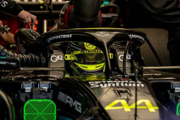 JEDDAH, SAUDI ARABIA: Lewis Hamilton, racing for the Mercedes F1 team during the 2023 Formula 1 Saudi Arabian Grand Prix at the Jeddah Corniche Circuit in Jeddah, Saudi Arabia