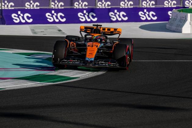 JEDDAH, SAUDI ARABIA: Oscar Piastri, racing for the McLaren F1 team during the 2023 Formula 1 Saudi Arabian Grand Prix at the Jeddah Corniche Circuit in Jeddah, Saudi Arabia