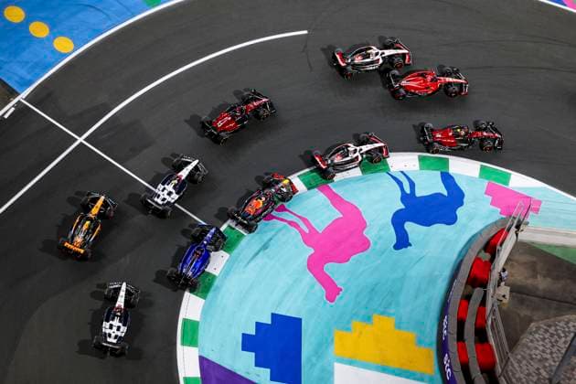 Start, F1 Grand Prix of Saudi Arabia at Jeddah Corniche Circuit on March 19, 2023 in Jeddah, Saudi Arabia. (Photo by HOCH ZWEI) Jeddah Saudi Arabia