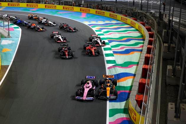 Start, 10 Pierre Gasly (FRA, BWT Alpine F1 Team), 81 Oscar Piastri (AUS, McLaren F1 Team), 24 Guanyu Zhou (CHN, Alfa Romeo F1 Team Stake), 16 Charles Leclerc (MCO, Scuderia Ferrari), 27 Nico Hulkenberg (DEU, MoneyGram Haas F1 Team), 20 Kevin Magnussen (DNK, MoneyGram Haas F1 Team), F1 Grand Prix of Saudi Arabia at Jeddah Corniche Circuit on March 19, 2023 in Jeddah, Saudi Arabia. (Photo by HOCH ZWEI) Jeddah Saudi Arabia