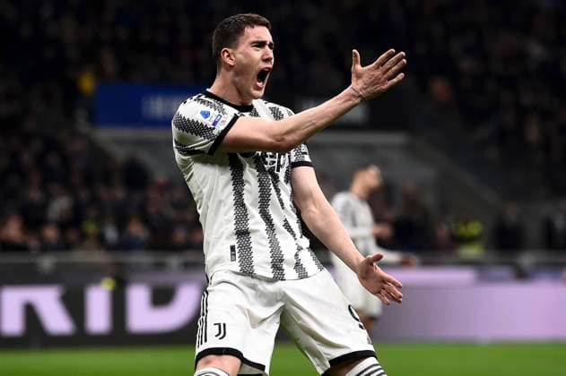 Bilder des Jahres 2023, Sport 03 März Sport Themen der Woche KW11 Sport Bilder des Tages FC Internazionale v Juventus FC - Serie A Dusan Vlahovic of Juventus FC reacts during the Serie A football match between FC Internazionale and Juventus FC. Milan Italy Copyright: xNicolòxCampox
