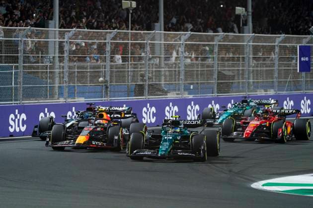 March 19, 2023, Jeddah, Saudi Arabia: FERNANDO ALONSO of Spain and Aston Martin F1 Team leads at the start of the 2023 FIA Formula 1 Saudi Arabian Grand Prix at Jeddah Corniche Circuit in Jeddah, Saudi Arabia. Jeddah Saudi Arabia - ZUMAg147 20230319_zap_g147_027 Copyright: xJamesxGasperottix