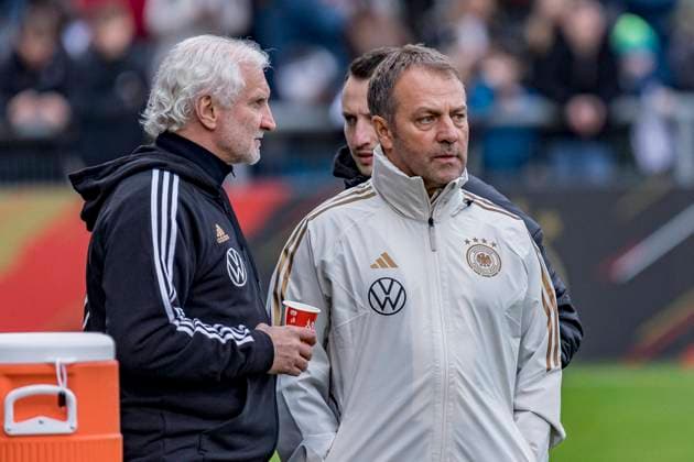 Öffentliches Training, Deutsche Fussball Nationalmannschaft, Stadion am Brentanobad, Frankfurt, 20.03.2023 Rudi Völler (Direktor Deutsche Fussball Nationalmannschaft) & Hansi Flick (Trainer Deutsche Fussball Nationalmannschaft), Öffentliches Training DFB Fussball Nationalmannschaft, Frankfurt, DFB Campus, 20.3.2023 Copyright: xBEAUTIFULxSPORTS Gawlikx