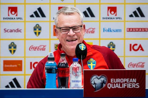 230323 Head coach Janne Andersson of the Swedish national football team leave a press conference, PK, Pressekonferenz on March 23, 2023 in Stockholm. Photo: Jonathan Näckstrand BILDBYRAN COP 94 JN0107 fotboll football soccer fotball em-kval kval UEFA EURO, EM, Europameisterschaft,Fussball Qualifier, EM, Europameisterschaft qualifier presskonferens press conference mixed zone sverige sweden sverige a bbeng Copyright: JONATHANxNÄCKSTRAND BB230323JN035