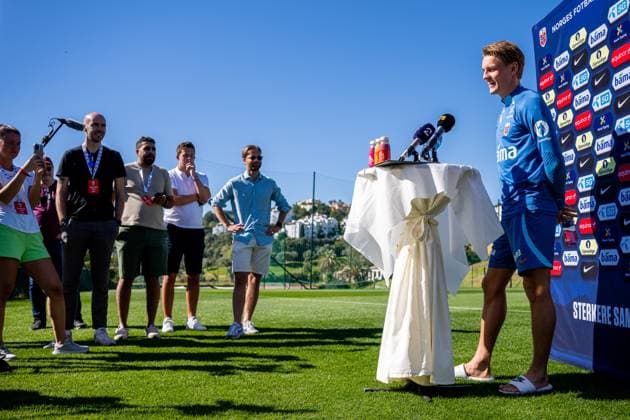 230323 Martin odegaard of the Norwegian national football team during a press event on March 23, 2023 in Marbella. Photo: Vegard Grott BILDBYRAN kod VG VG0423 bbeng fotball football soccer fotboll UEFA EURO, EM, Europameisterschaft,Fussball 2024 em-kvalifisering em-kvalik pressetreff press event norge norway Copyright: VEGARDxGRoTT BB230323VG040