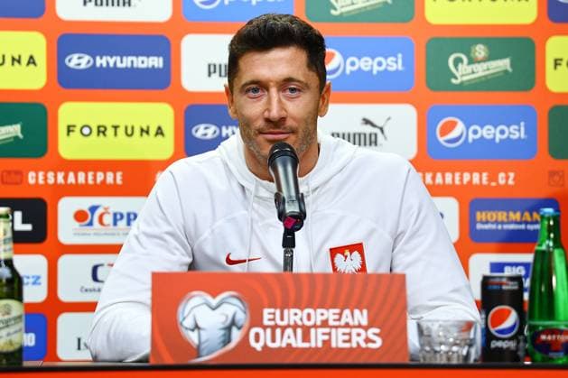2023.03.23 Praga Pilka nozna Kwalifikacje UEFA EURO, EM, Europameisterschaft,Fussball 2024 Konferencja Reprezentacji Polski przed meczem Czechy - Polska N z Robert Lewandowski Foto Pawel Andrachiewicz PressFocus 2023.03.23 Praga Football UEFA EURO 2024 Qualifiers press conference, PK, Pressekonferenz before game Czech Republic vs Poland Robert Lewandowski Credit: Pawel Andrachiewicz PressFocus NEWSPIX.PL --- Newspix.pl  20230323_PF_PA146