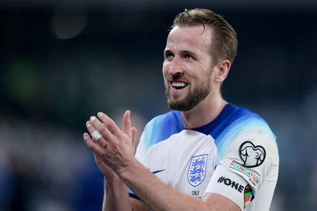 Italy v England - UEFA EURO, EM, Europameisterschaft,Fussball 2024 qualifiers Harry Kane of England celebrates the victory during the UEFA Euro 2024 Qualifiers match between Italy and England at Stadio Diego Armando Maradona on 23 March, 2023 in Naples, Italy. Naples Naples Italy  Copyright: xGiuseppexMaffiax originalFilename:maffia-italyven230323_npgiF.jpg