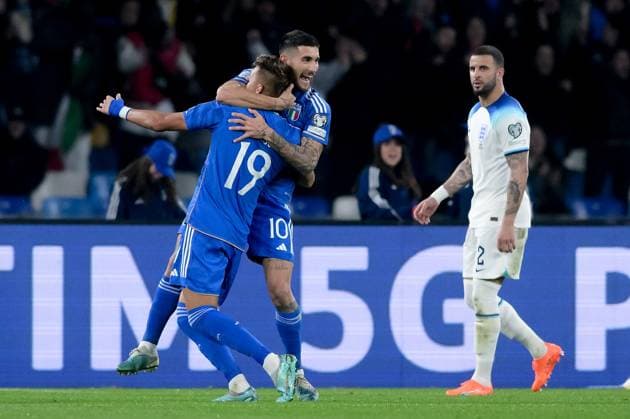 Mateo Retegui of Italy celebrates after scoring first goal during the UEFA EURO, EM, Europameisterschaft,Fussball Qualifiers match between Italy and England at Stadio Diego Armando Maradona, Naples, Italy on 23 March 2023. Copyright: xGiuseppexMaffiax 36390053